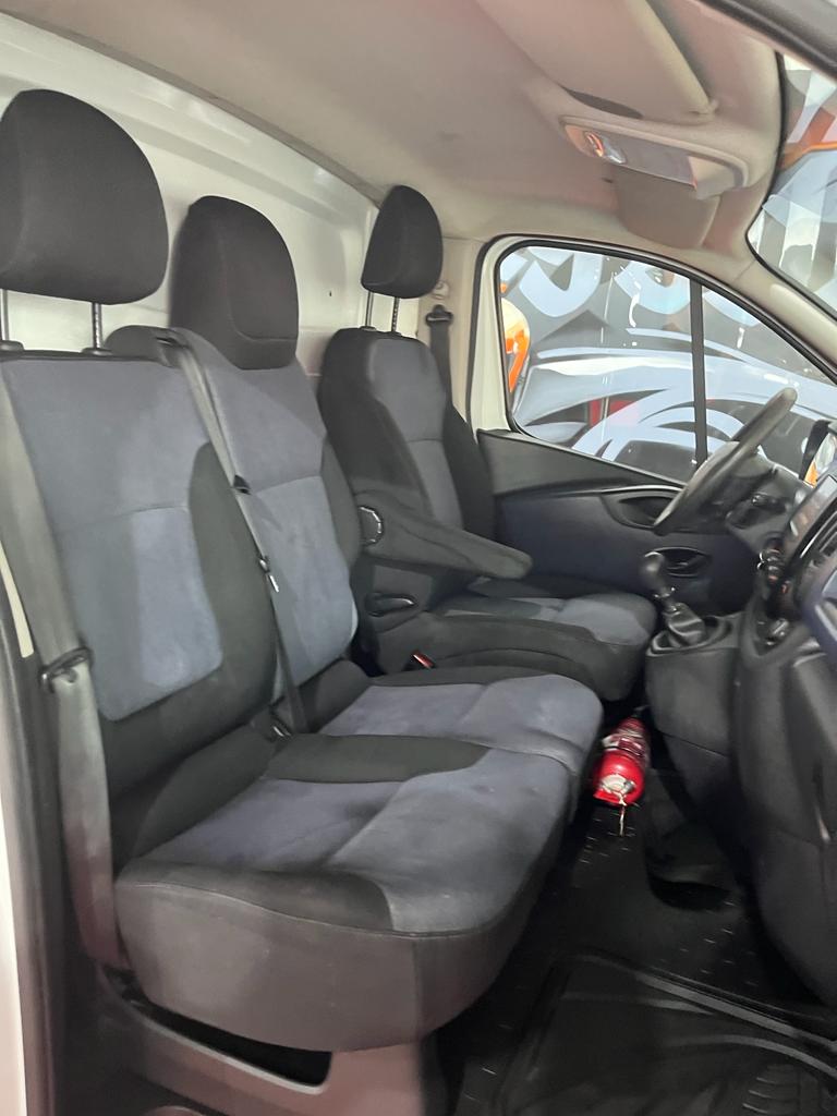 Opel Vivaro FOURGON FGN F2700 L1H1 1.6 CDTI 120 CH PACK CLIM + / Tva récupérable – Image 8