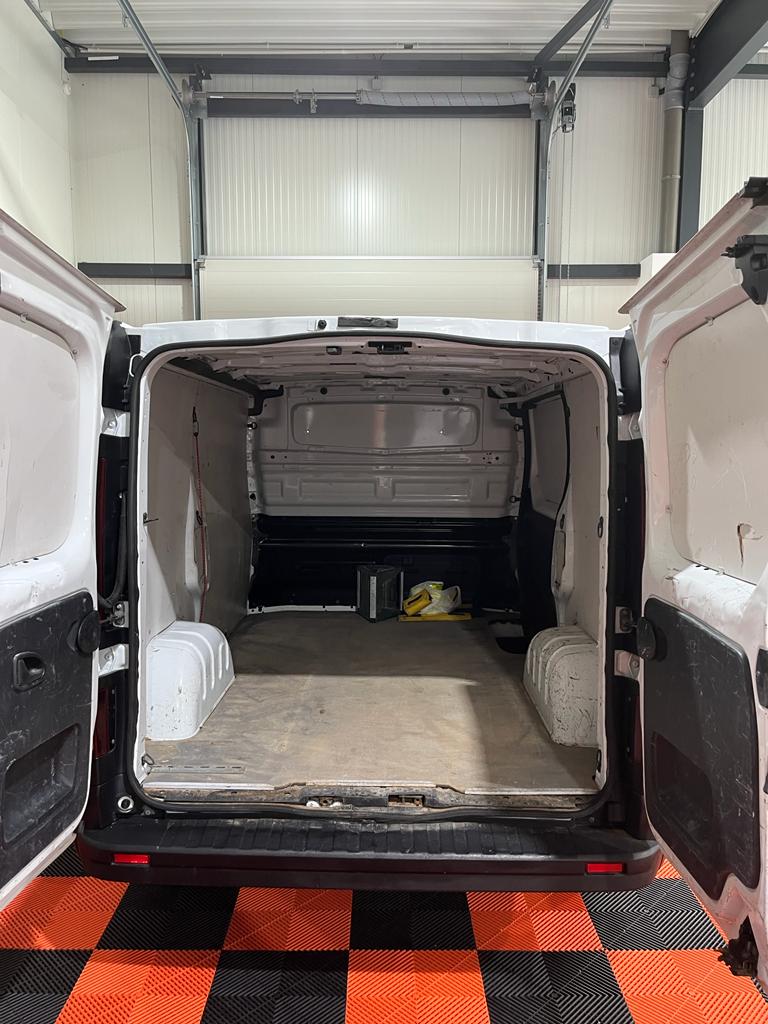 Opel Vivaro FOURGON FGN F2700 L1H1 1.6 CDTI 120 CH PACK CLIM + / Tva récupérable – Image 6