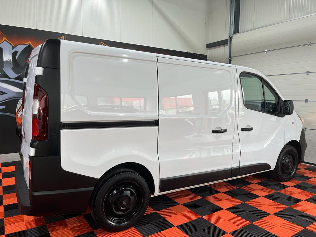 Opel Vivaro FOURGON FGN F2700 L1H1 1.6 CDTI 120 CH PACK CLIM + / Tva récupérable – Image 10
