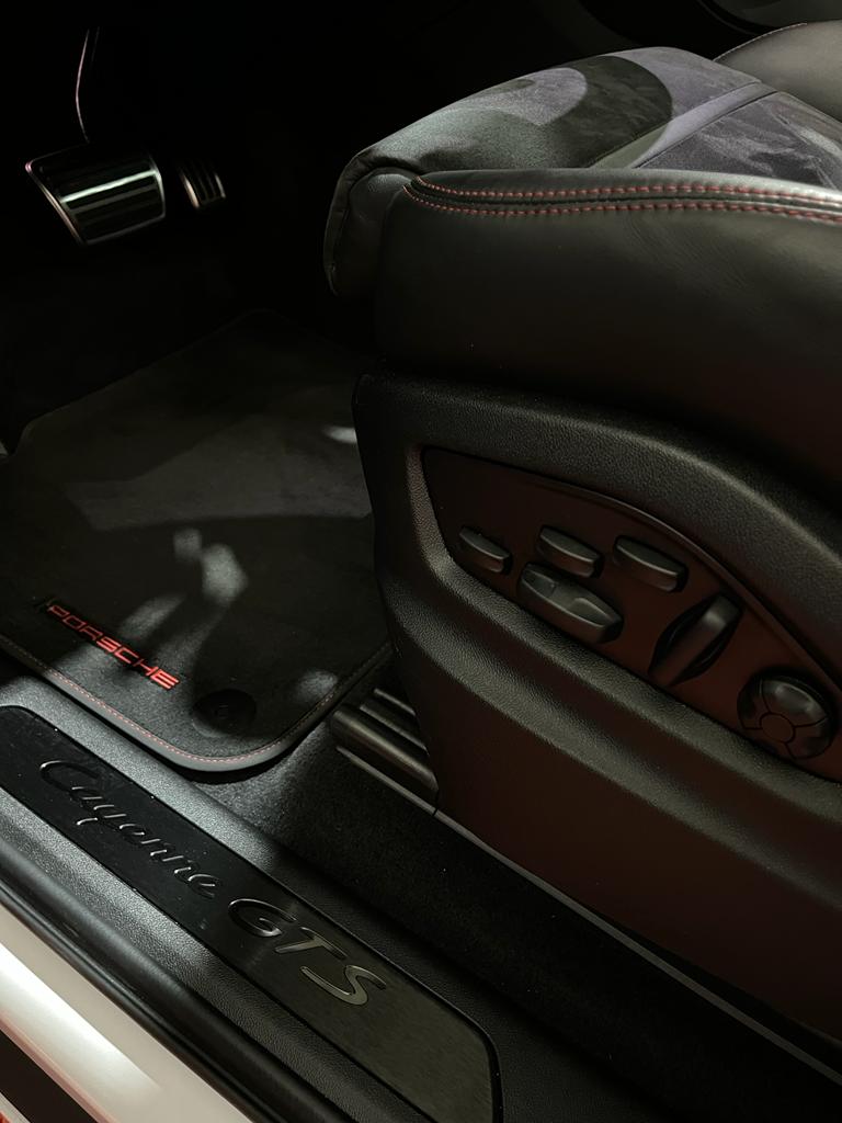 Porsche Cayenne COUPE GTS 4.0 V8 / Tva récupérable – Image 11