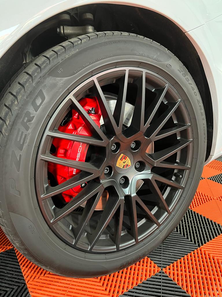 Porsche Cayenne COUPE GTS 4.0 V8 / Tva récupérable – Image 4