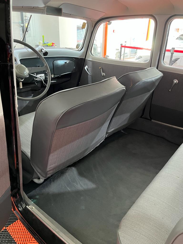 Citroën Traction Avant Restauré + carnet complet – Image 14