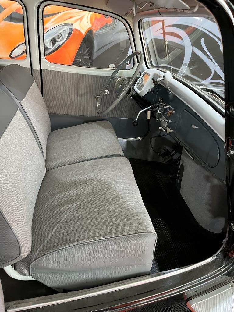 Citroën Traction Avant Restauré + carnet complet – Image 19