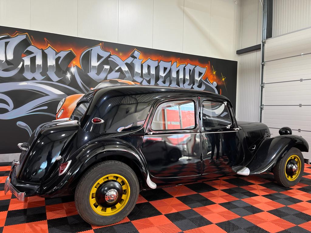 Citroën Traction Avant Restauré + carnet complet – Image 6