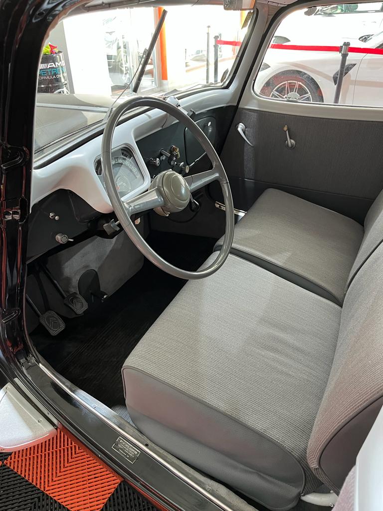 Citroën Traction Avant Restauré + carnet complet – Image 8