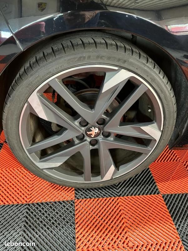 Peugeot 308 GTI 1.6 THP 270ch S&S BVM6 – Image 10