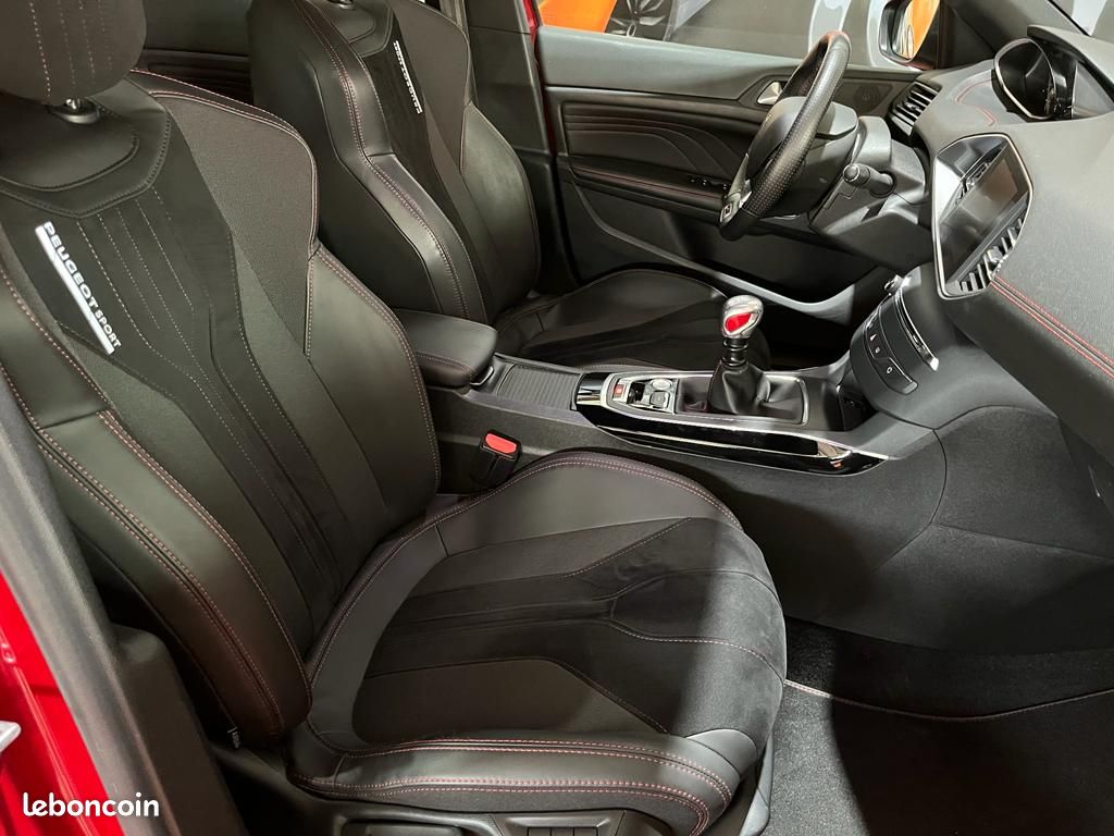 Peugeot 308 GTI 1.6 THP 270ch S&S BVM6 – Image 13