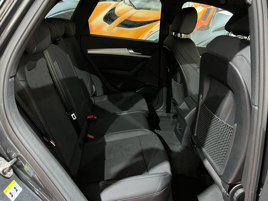 Audi Q5 40 TDI 204 S tronic 7 Quattro S line – Image 15