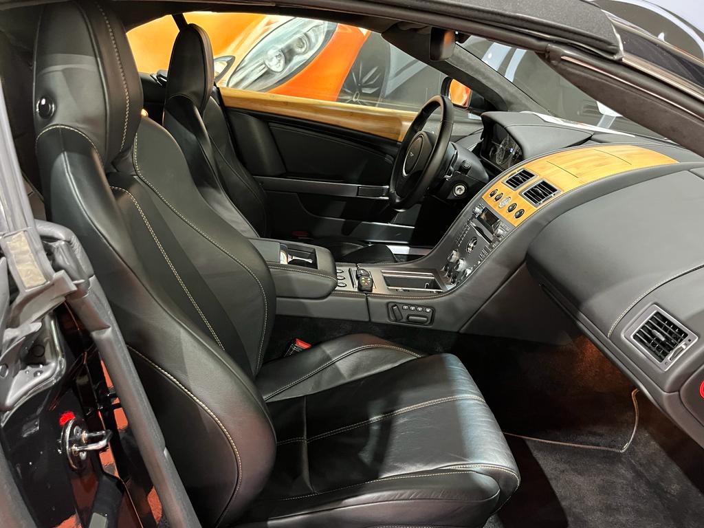 Aston Martin DB9 Volante Touchtronic A – Image 14